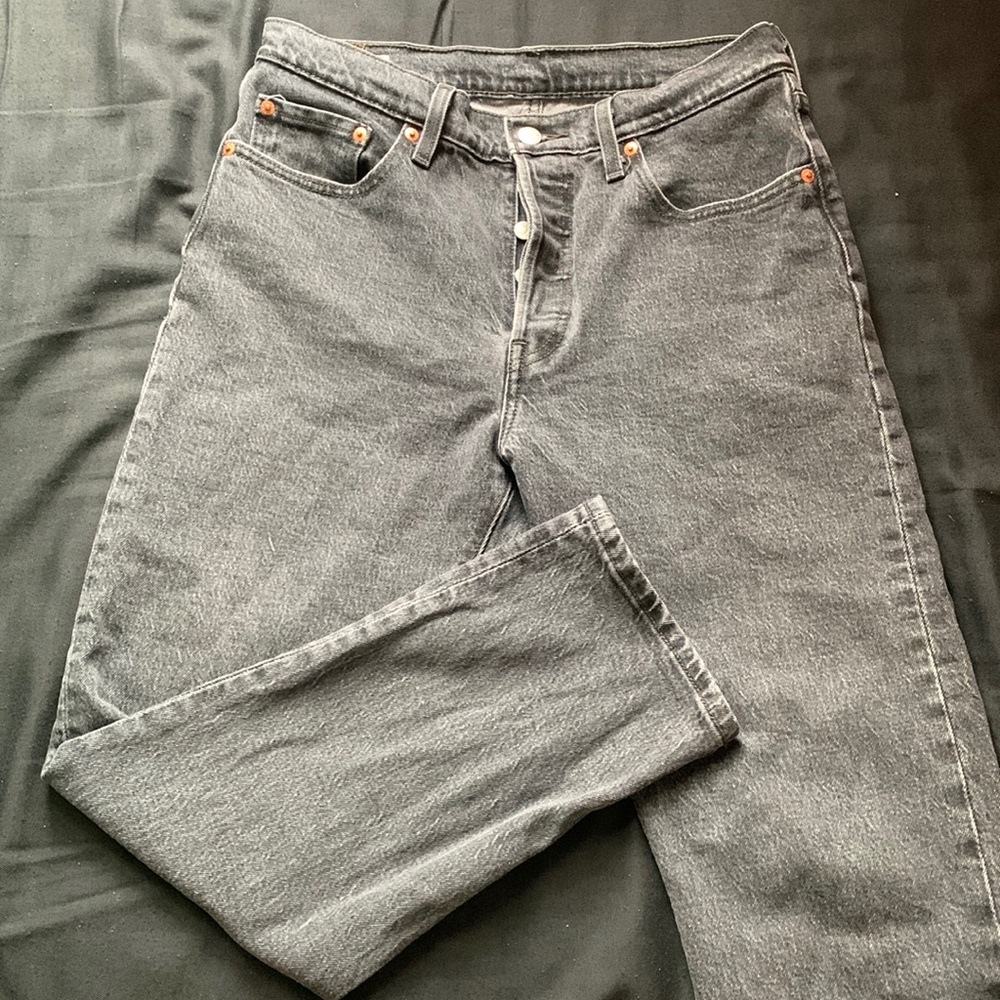 Levi 501 jeans. W:28 L:26